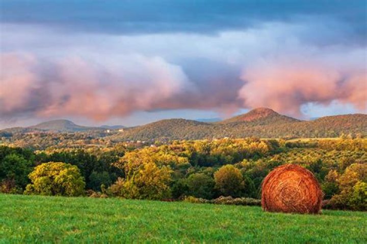 What is a sugar loaf hill?